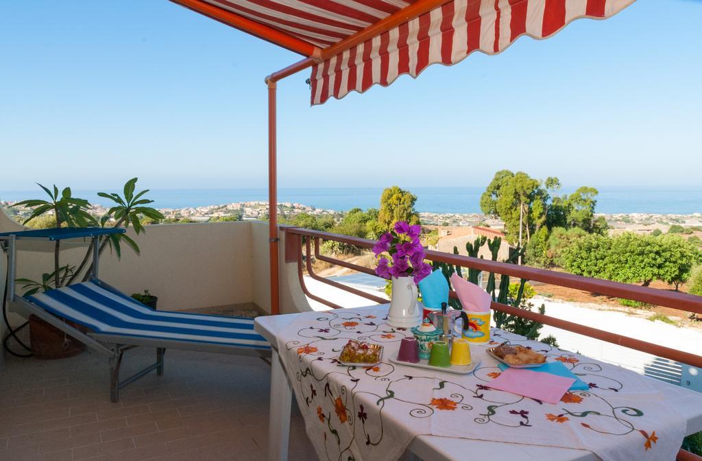 Surra Mediterranean Apartments Scicli Rum bild